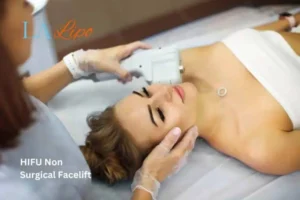 Woman having Hi-Fu to reduce wrinkles Wellingborough.