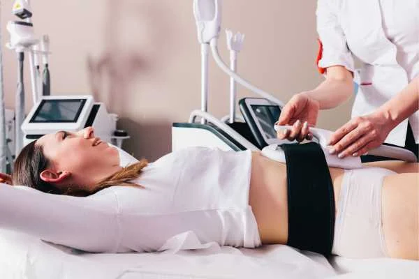 woman having body sculpting to help improve her body image and her mental health Wellingborough